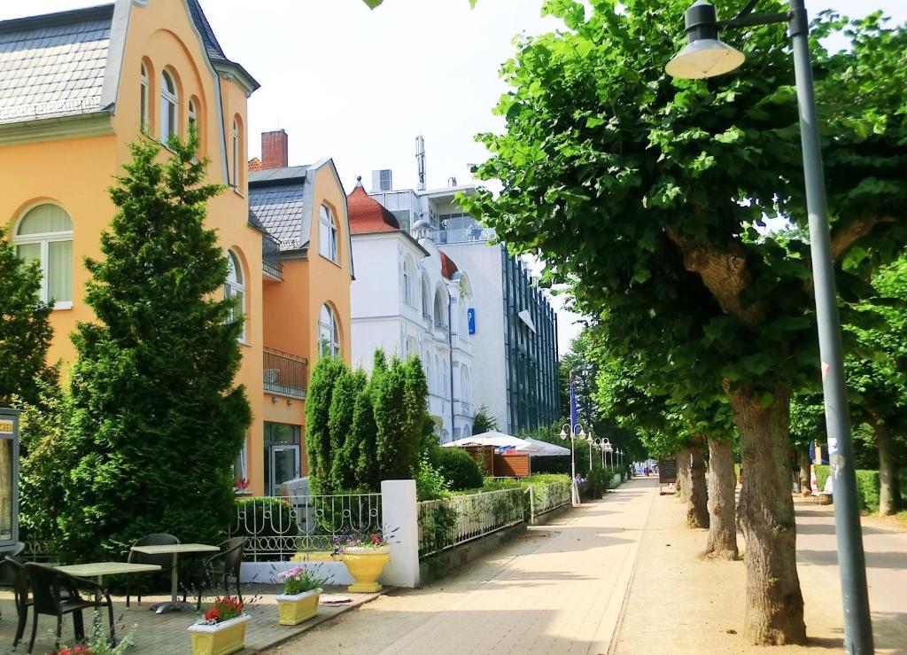 Hotel Villa Strandrose Heringsdorf  Exterior photo